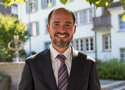 Der musikalische Leiter Roger Meier